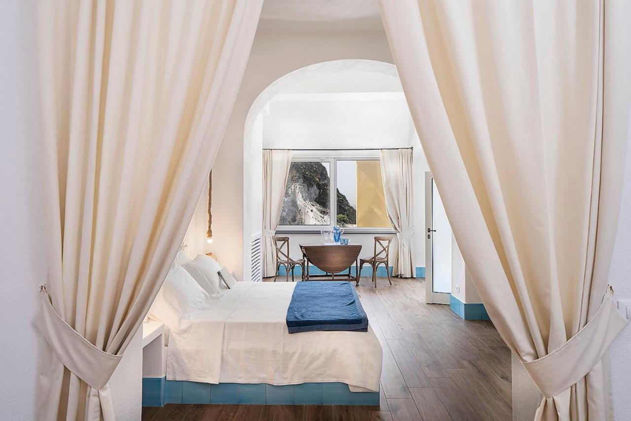 Casa Al Sole Boutique Hotel Sant'Angelo  Экстерьер фото